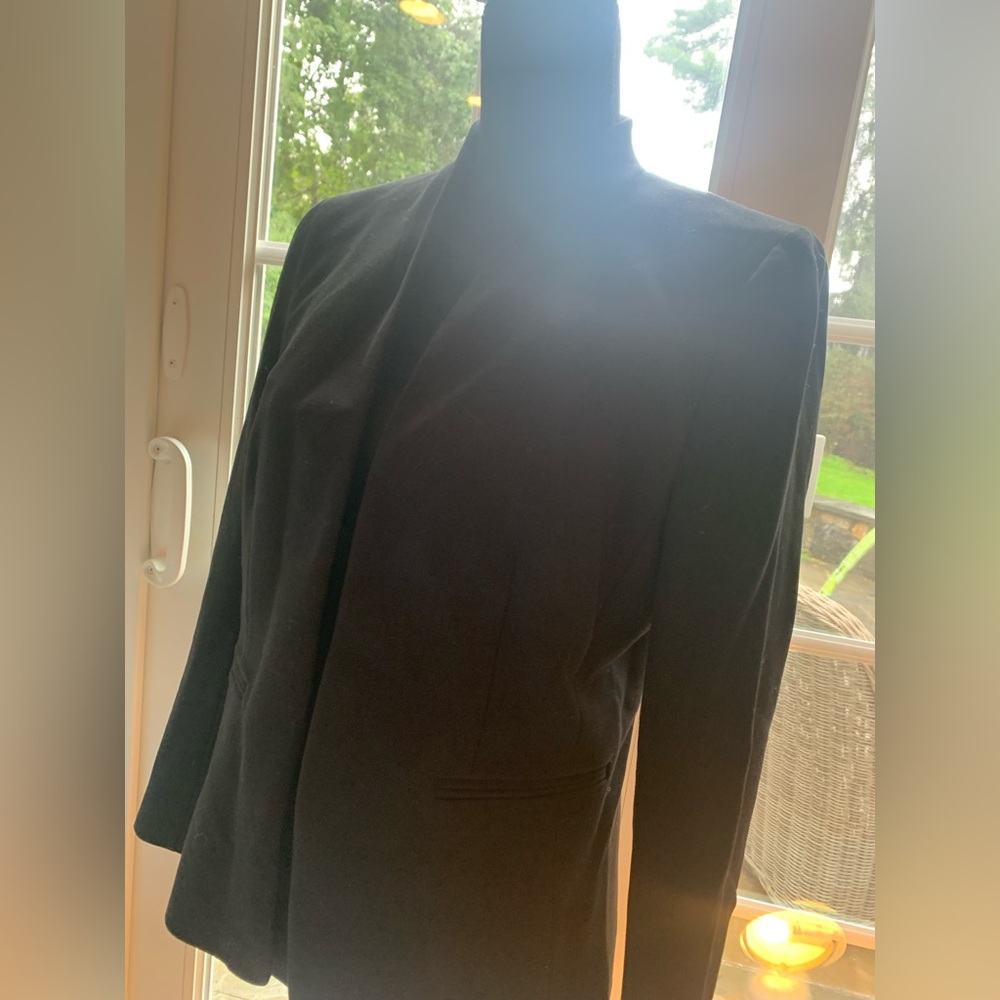 Banana Republic size 10 black blazer